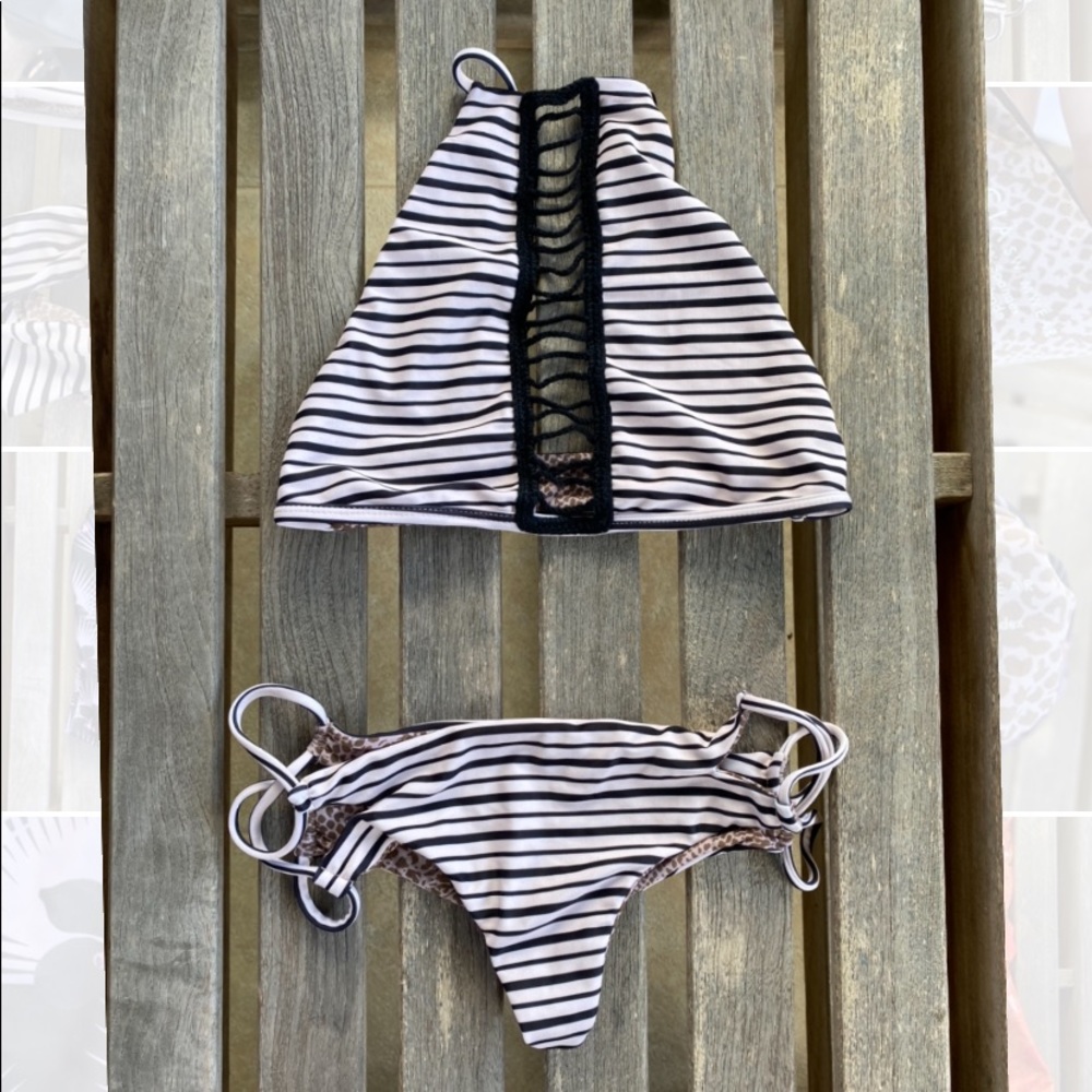 Acacia Malibu top and Kaua’i bottom in classic